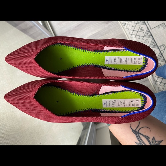 SOLD! Rothy’s Cinnamon Points 10.5 - Picture 3 of 8